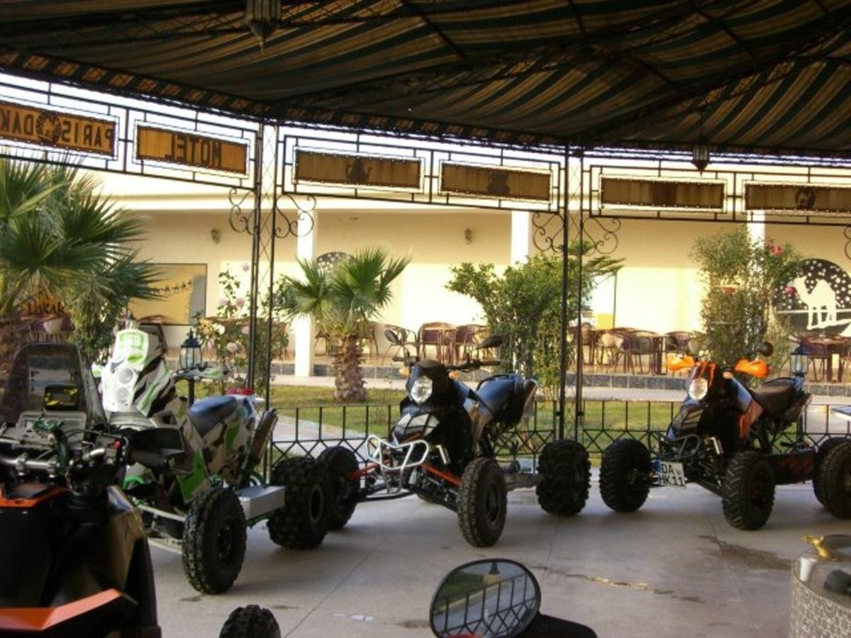 Motel Paris Dakar Selouane Bagian luar foto