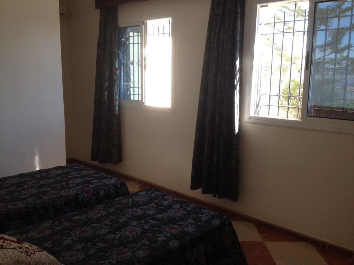 Motel Paris Dakar Selouane Bagian luar foto