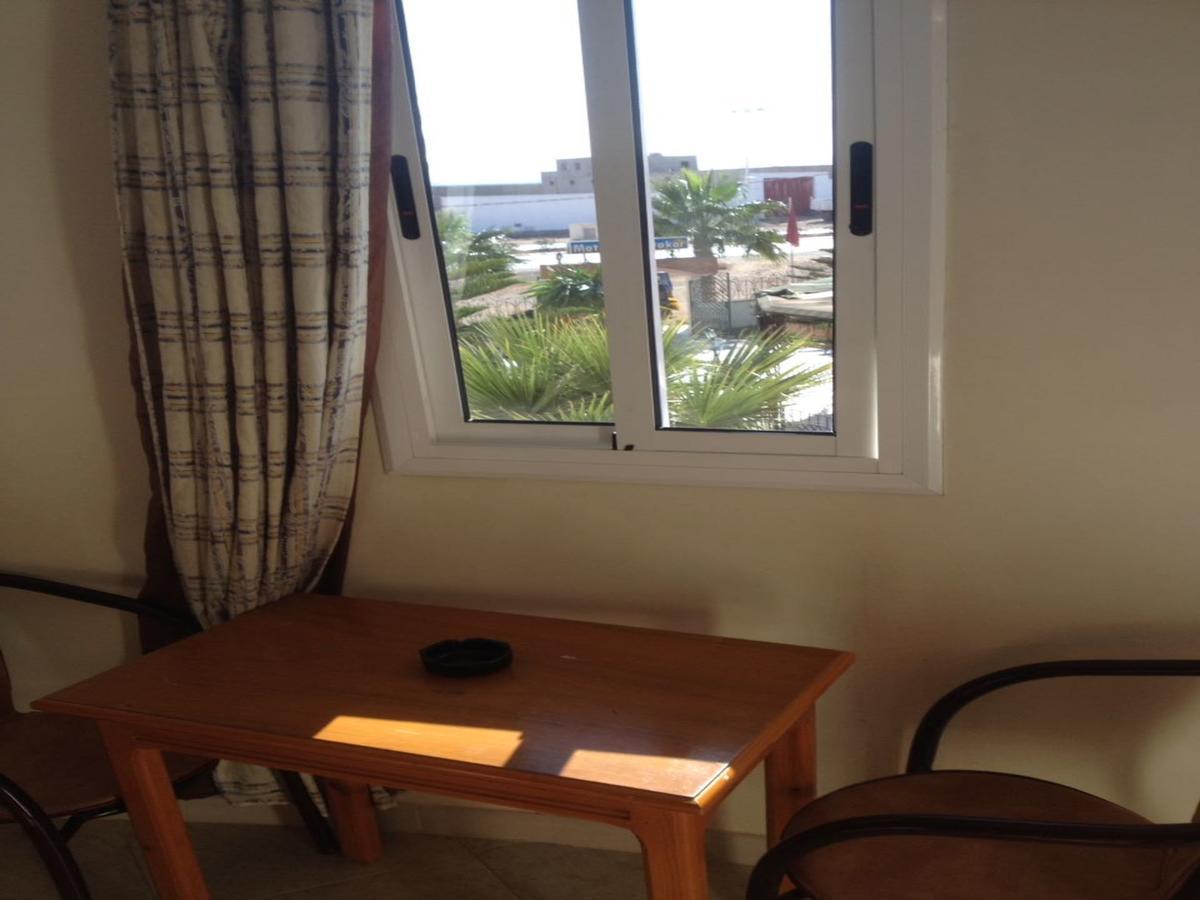 Motel Paris Dakar Selouane Bagian luar foto