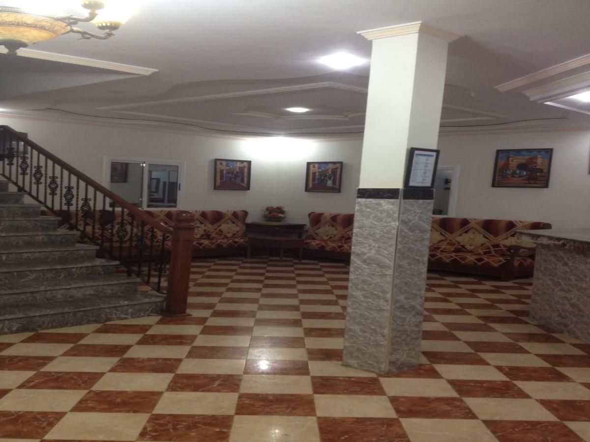 Motel Paris Dakar Selouane Bagian luar foto