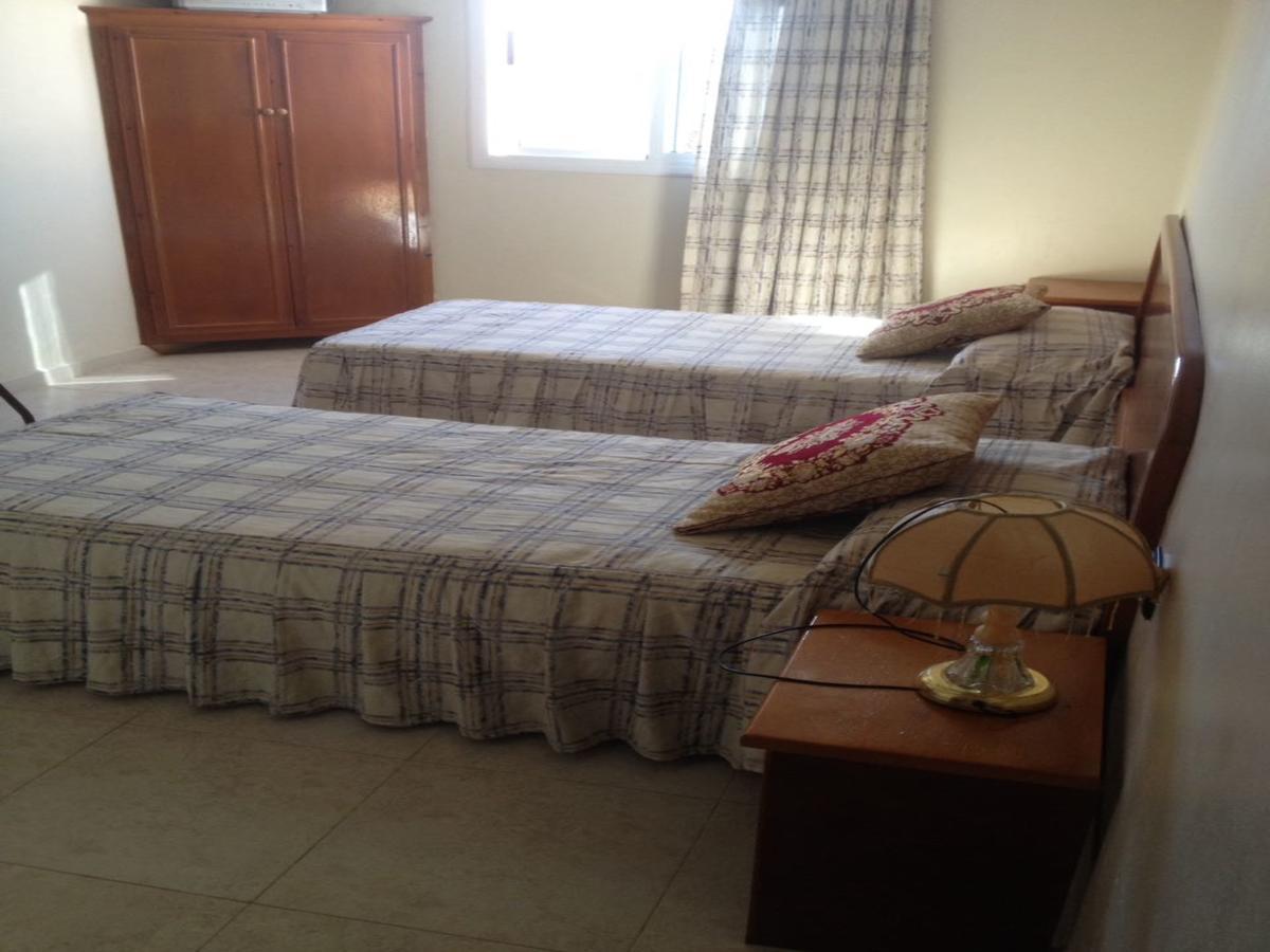 Motel Paris Dakar Selouane Bagian luar foto